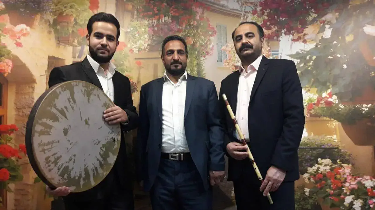 اعزام مداح ختم و گروه موسیقی برای مراسم ترحیم- نجوای عارف (1)